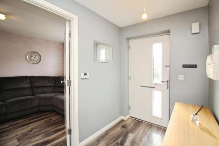 4 bedroom Semi-detached house for sale in Maris Lane, Leicester, LE2