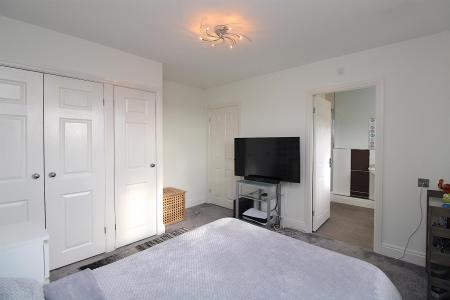 4 bedroom Detached house for sale in Masefield Place, Earl Shilton, LE9