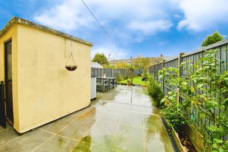 3 bedroom Terraced House for sale in Morpeth Avenue, Mowmacre Hill, Leicester, LE4