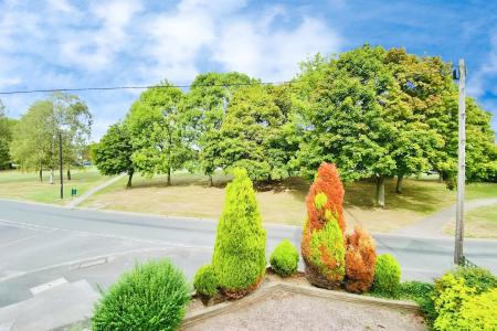 3 bedroom Semi-detached house for sale in Mossdale Road, Braunstone Town, LE3