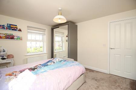 5 bedroom Detached house for sale in Nairn Way, Lubbesthorpe, LE19