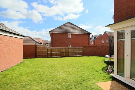 5 bedroom Detached house for sale in Nairn Way, Lubbesthorpe, LE19
