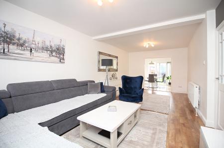 3 bedroom Semi-detached house for sale in Narborough Road South, Braunstone Town, LE3