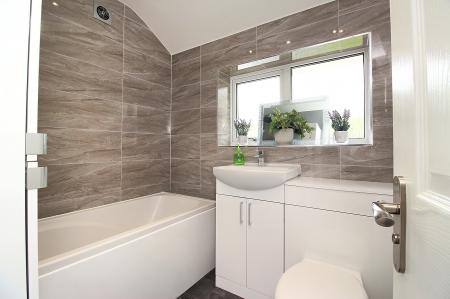 3 bedroom Semi-detached house for sale in Packer Avenue, Leicester Forest East, LE3