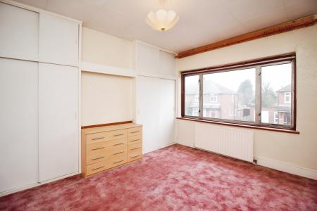 3 bedroom Semi-detached house for sale in Park Drive, Leicester Forest East, LE3