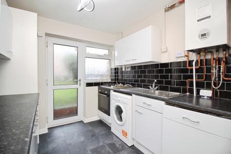 3 bedroom Semi-detached house for sale in Park Rise, Leicester, LE3