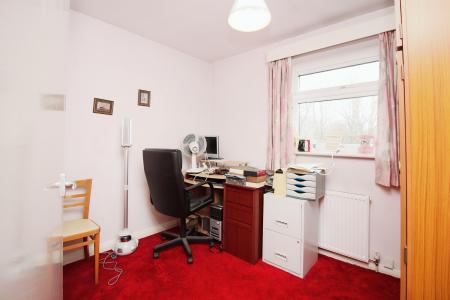 3 bedroom Detached house for sale in Park View, Leicester, LE3