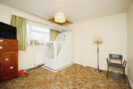 3 bedroom Detached house for sale in Park View, Leicester, LE3