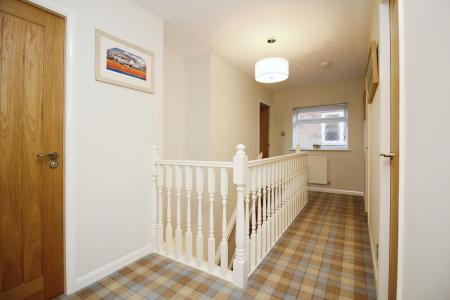 4 bedroom Detached house for sale in Petunia Close, Leicester Forest East, LE3