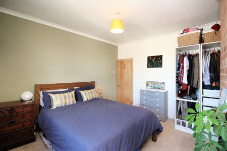 2 bedroom Terraced House for sale in Pine Road, Glenfield, LE3