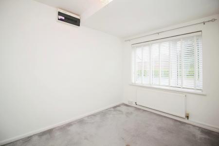 4 bedroom Detached house for sale in Pine View, Leicester Forest East, LE3