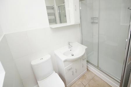 4 bedroom Detached house for sale in Pine View, Leicester Forest East, LE3