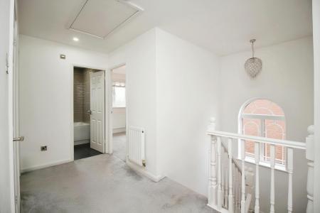 4 bedroom Detached house for sale in Pine View, Leicester Forest East, LE3