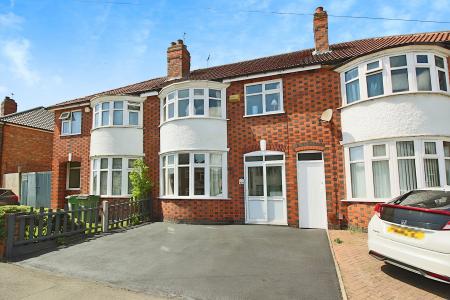 3 bedroom Terraced House for sale in Ravenhurst Road, Braunstone Town, LE3