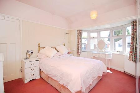 3 bedroom Terraced House for sale in Ravenhurst Road, Braunstone Town, LE3