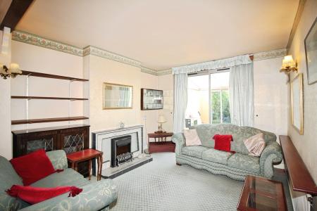 3 bedroom Terraced House for sale in Ravenhurst Road, Braunstone Town, LE3