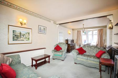 3 bedroom Terraced House for sale in Ravenhurst Road, Braunstone Town, LE3