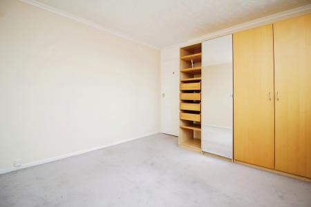 3 bedroom End of terrace house for sale in Shanklin Gardens, Leicester, LE3