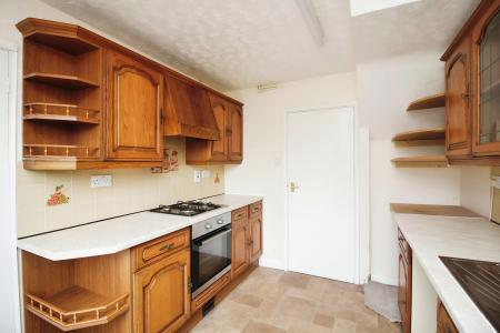 3 bedroom End of terrace house for sale in Shanklin Gardens, Leicester, LE3