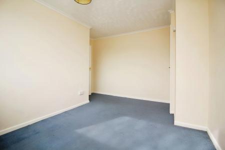 3 bedroom End of terrace house for sale in Shanklin Gardens, Leicester, LE3