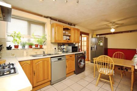 3 bedroom Semi-detached house for sale in Shanklin Gardens, Leicester Forest East, LE3