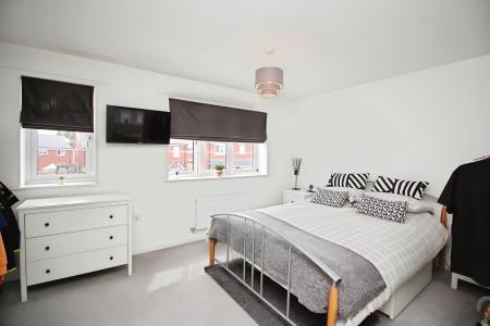 3 bedroom End of terrace house for sale in Sigrist Road, Desford, LE9