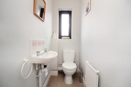 3 bedroom Detached house for sale in St. Georges Close, Newbold Verdon, LE9