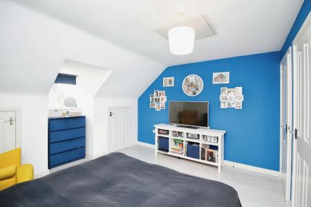 3 bedroom Semi-detached house for sale in Stackyard Close, Thorpe Astley, LE3