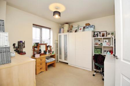 2 bedroom Flat for sale in Stackyard Close, Thorpe Astley, LE3