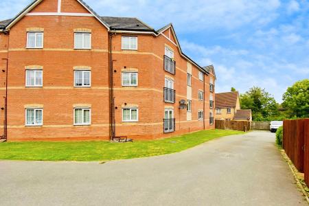 2 bedroom Flat for sale in Stackyard Close, Thorpe Astley, LE3