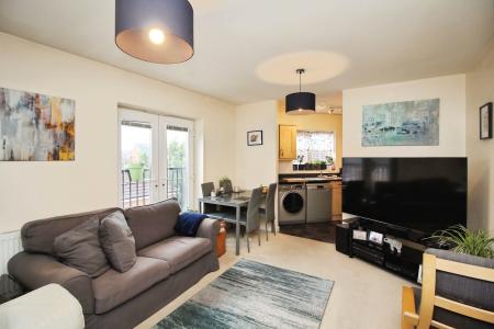 2 bedroom Flat for sale in Stackyard Close, Thorpe Astley, LE3