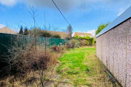 3 bedroom Semi-detached house for sale in Stafford Leys, Leicester Forest East, LE3