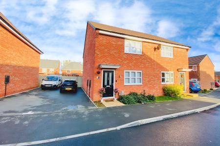 3 bedroom Semi-detached house for sale in Stephenson Drive, Ratby, LE6