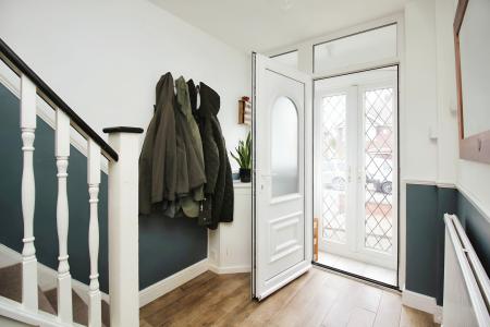 3 bedroom Semi-detached house for sale in Steyning Crescent, Glenfield, LE3