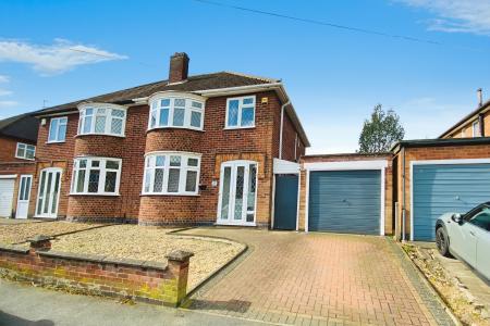 3 bedroom Semi-detached house for sale in Steyning Crescent, Glenfield, LE3
