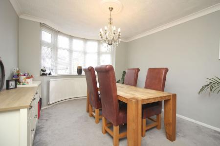3 bedroom Semi-detached house for sale in Steyning Crescent, Glenfield, LE3