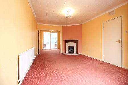 5 bedroom Semi-detached house for sale in Stonehurst Road, Braunstone Town