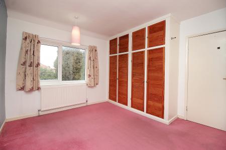 5 bedroom Semi-detached house for sale in Stonehurst Road, Braunstone Town