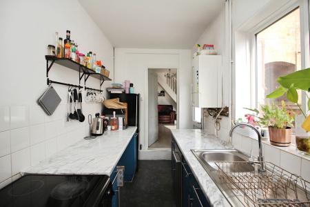 2 bedroom Terraced House for sale in Sylvan Street, Newfoundpool, Leicester, LE3