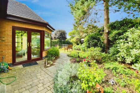 3 bedroom Detached house for sale in The Paddock, Newbold Verdon, LE9
