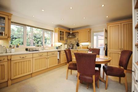 3 bedroom Detached house for sale in The Paddock, Newbold Verdon, LE9