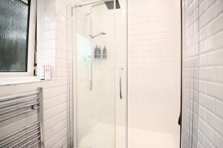 3 bedroom Town house for sale in Thurlington Road, Braunstone, LE3