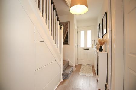 3 bedroom Town house for sale in Thurlington Road, Braunstone, LE3