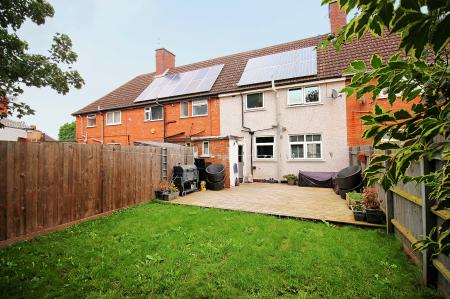 3 bedroom Town house for sale in Thurlington Road, Braunstone, LE3