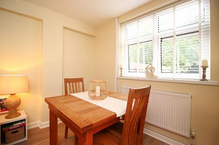 3 bedroom Town house for sale in Thurlington Road, Braunstone, LE3