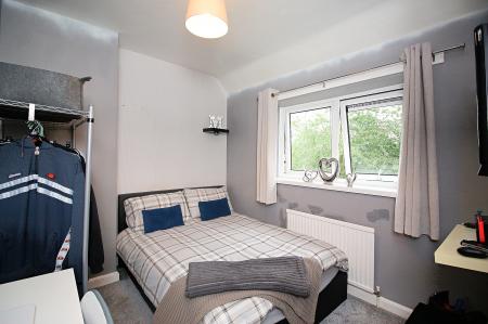 3 bedroom Town house for sale in Thurlington Road, Braunstone, LE3