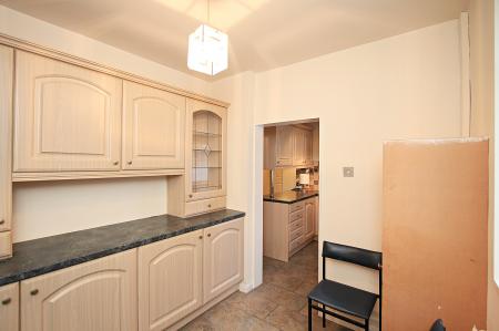 3 bedroom Semi-detached bungalow for sale in Tournament Road, Glenfield, LE3