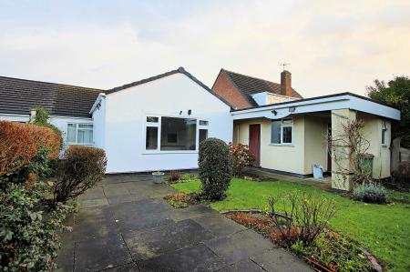 3 bedroom Semi-detached bungalow for sale in Tournament Road, Glenfield, LE3