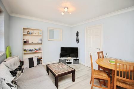 2 bedroom Flat for sale in Trinity Court, Hinckley, LE10