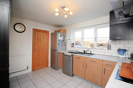 4 bedroom Detached house for sale in Tuffleys Way, Thorpe Astley